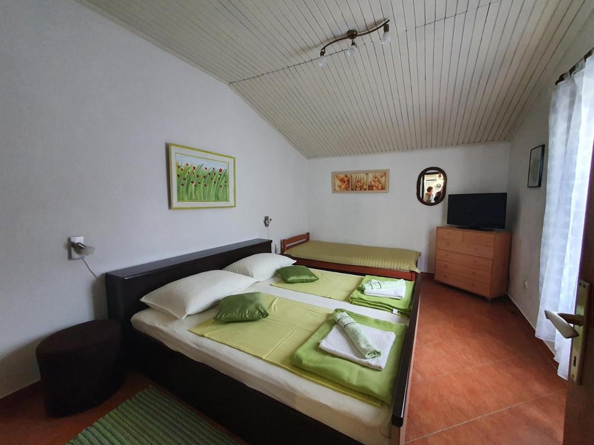 Apartments Porec Beach Area Simo Екстер'єр фото