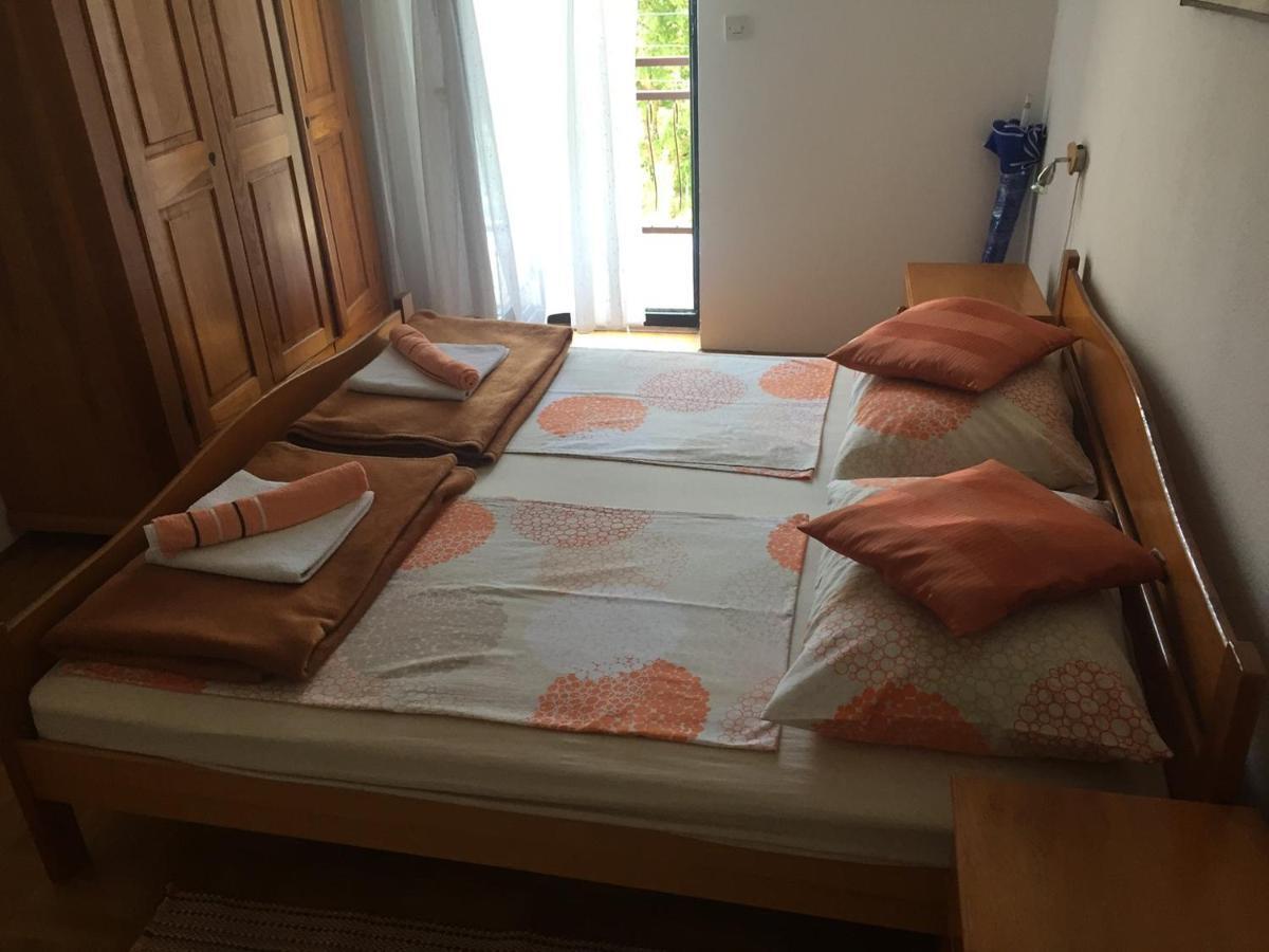 Apartments Porec Beach Area Simo Екстер'єр фото