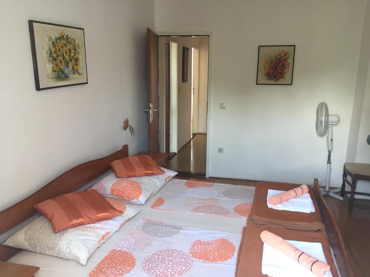 Apartments Porec Beach Area Simo Екстер'єр фото