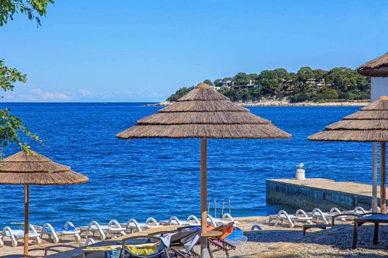 Apartments Porec Beach Area Simo Екстер'єр фото