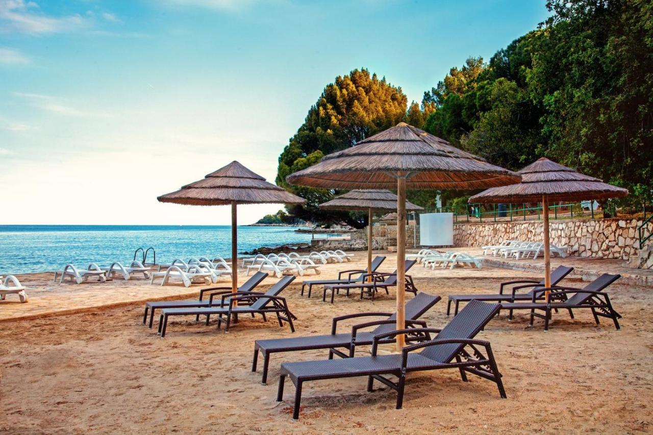 Apartments Porec Beach Area Simo Екстер'єр фото